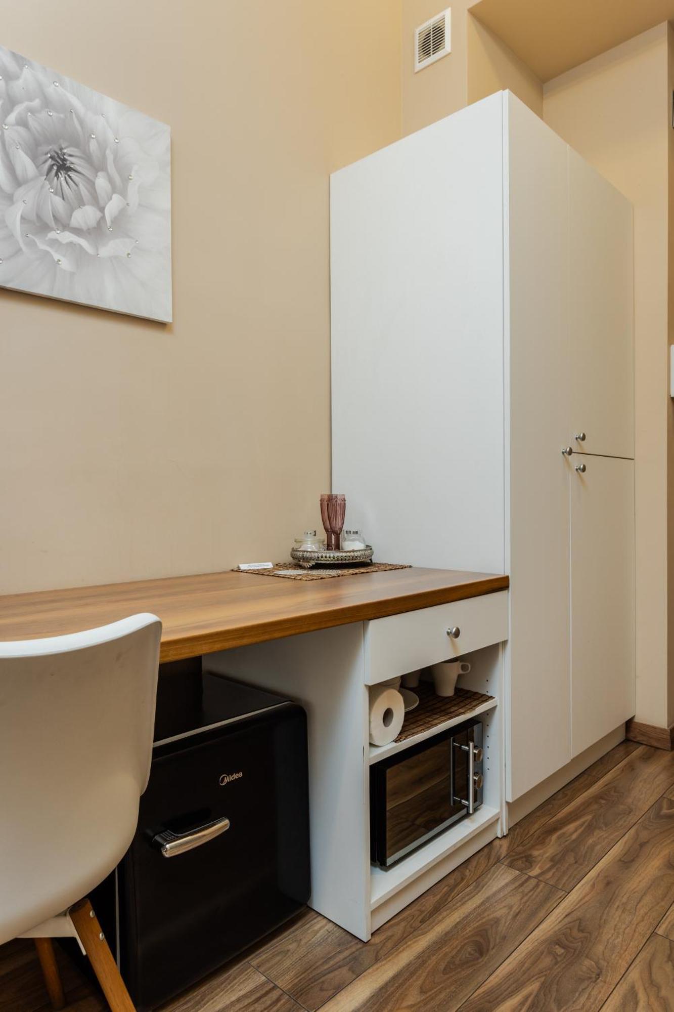 Functional And Comfortable Very Berry Studios In Poznan By Noclegi Renters Exterior foto