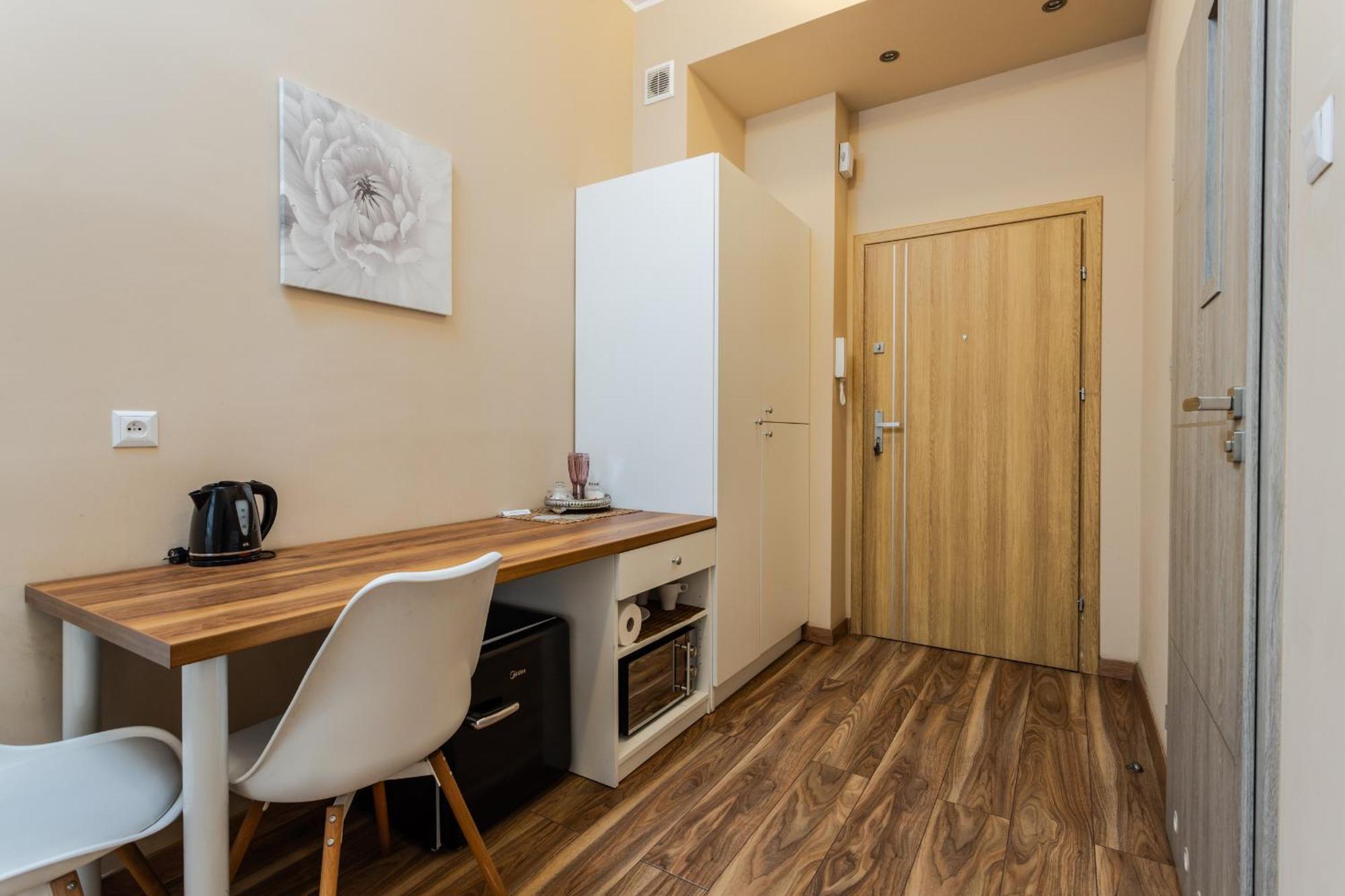 Functional And Comfortable Very Berry Studios In Poznan By Noclegi Renters Exterior foto