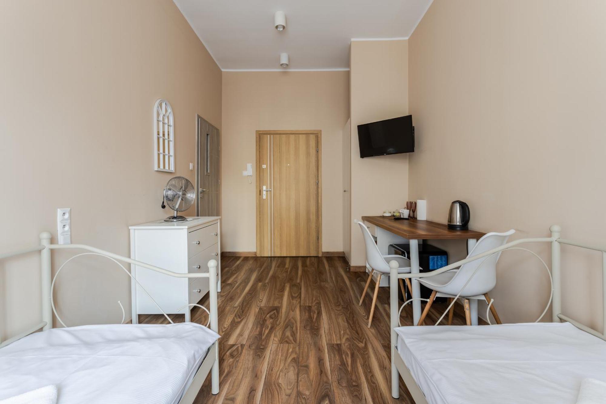 Functional And Comfortable Very Berry Studios In Poznan By Noclegi Renters Exterior foto