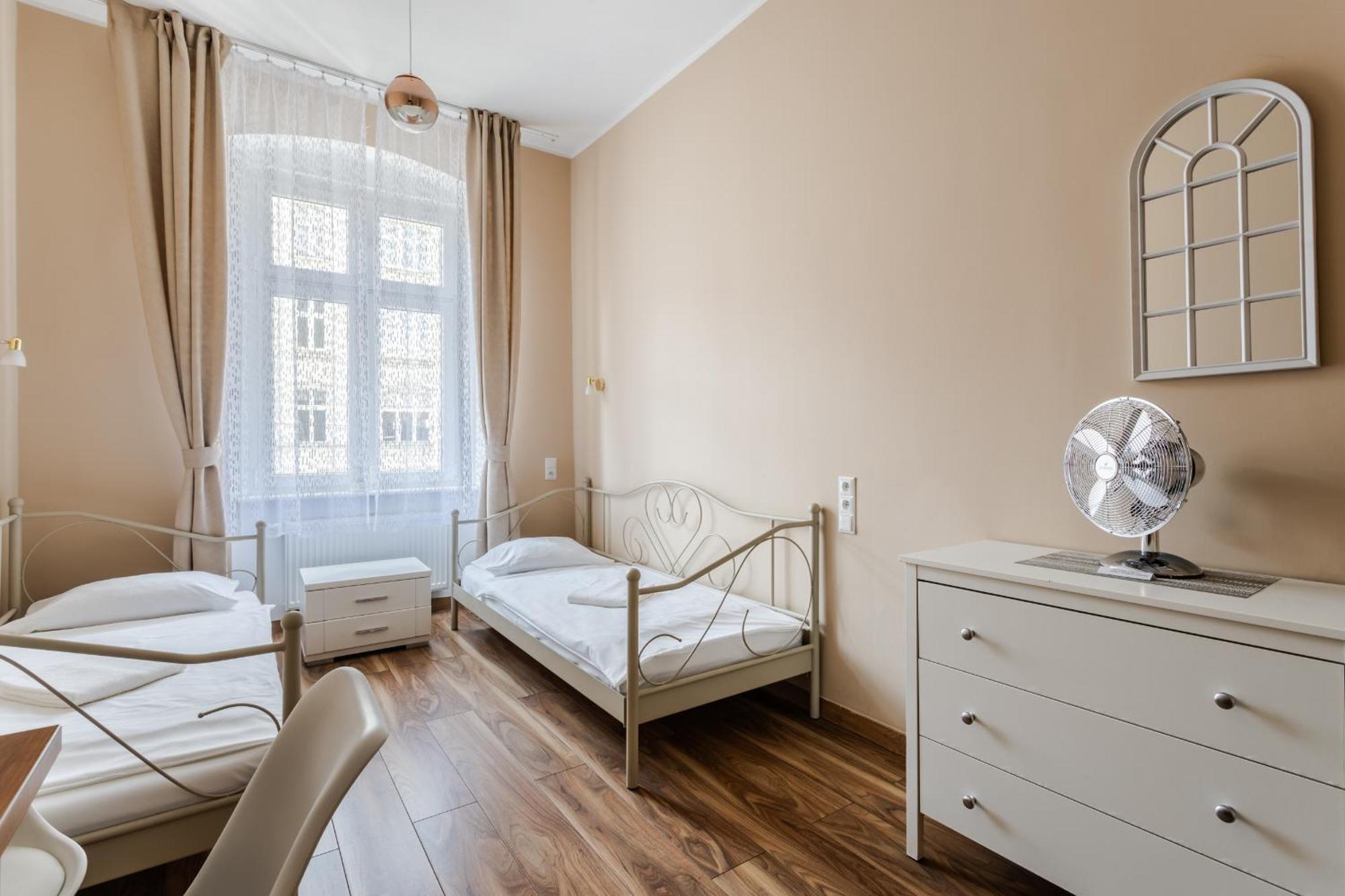 Functional And Comfortable Very Berry Studios In Poznan By Noclegi Renters Exterior foto