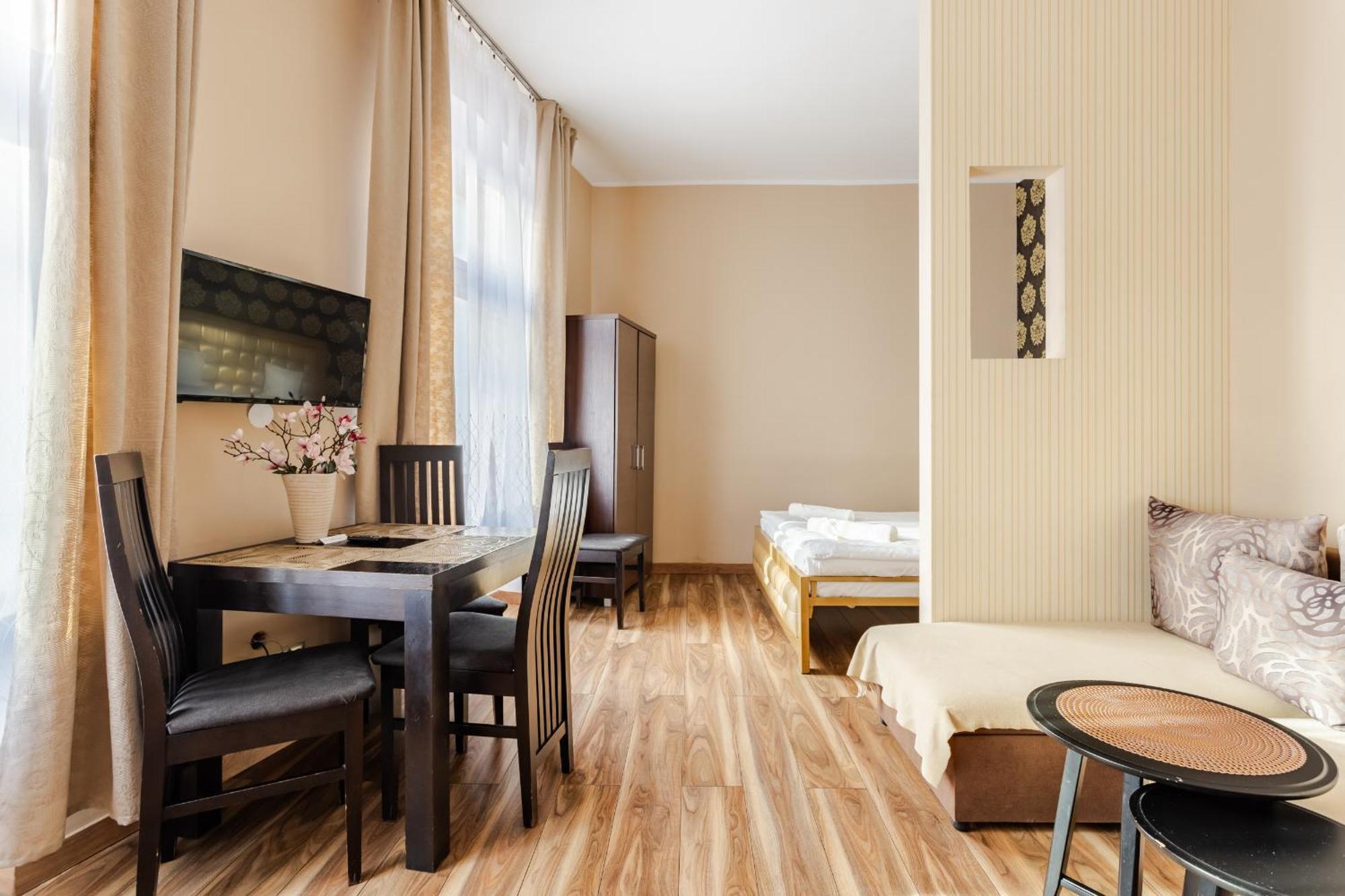 Functional And Comfortable Very Berry Studios In Poznan By Noclegi Renters Exterior foto