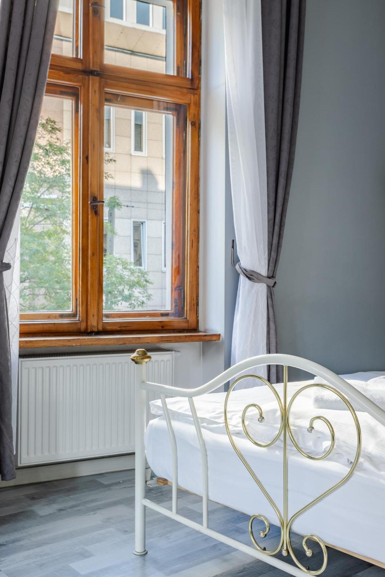 Functional And Comfortable Very Berry Studios In Poznan By Noclegi Renters Exterior foto
